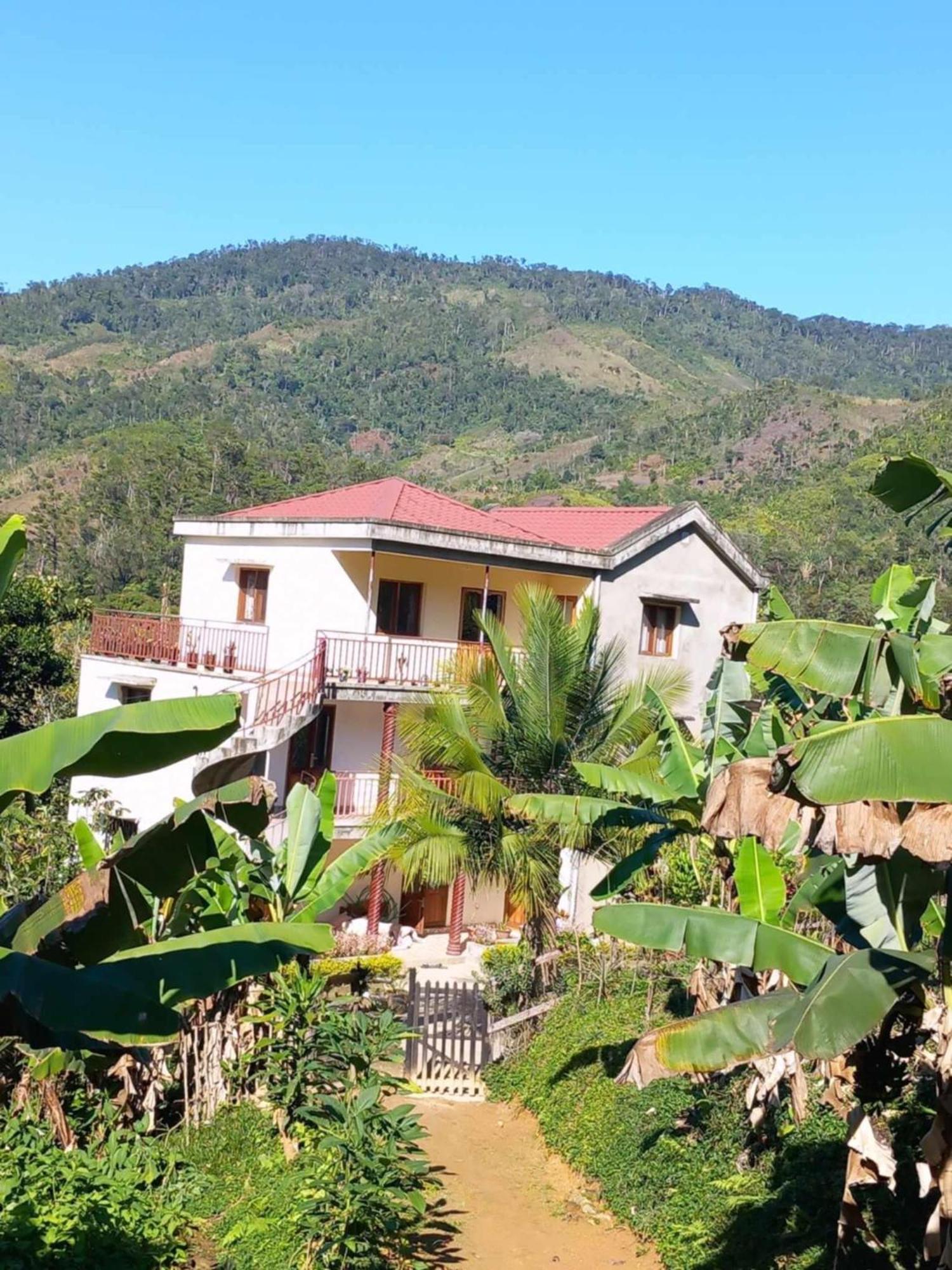 Hotel Chez Minerva Ranomafana Exterior foto